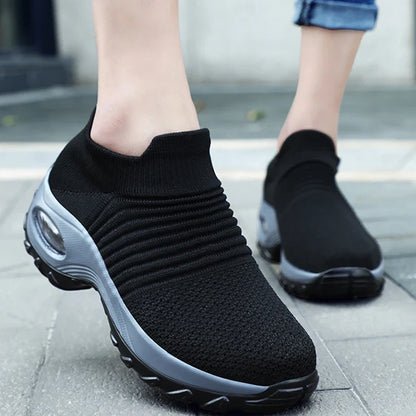 Hypersoft Walking Sneakers
